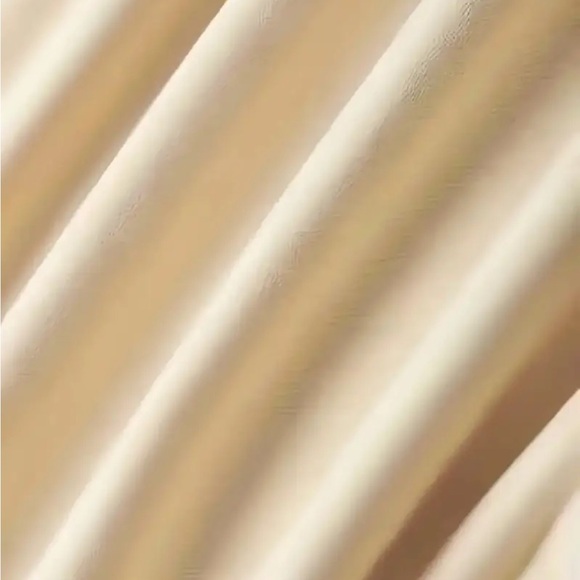 Cream Holiday Sweatshirt with Christmas Tree Design - Picture 3 of 12